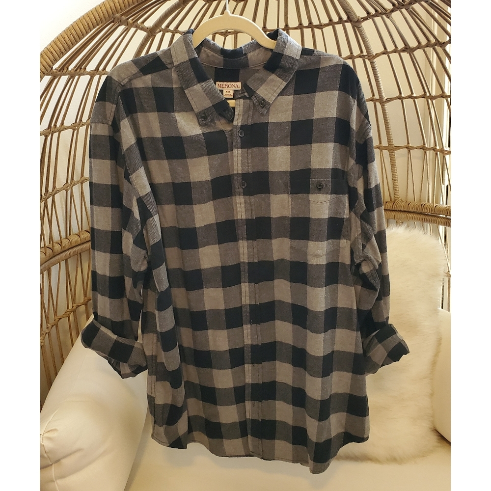 PLUS SIZE 2x Gray & Black Long Sleeve Flannel